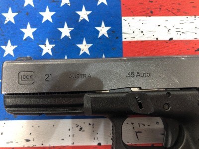GLOCK 21 .45 - Image 3 of 9