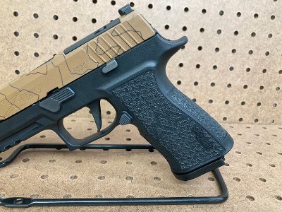 SIG SAUER P320 XTEN 10MM - Image 6 of 10