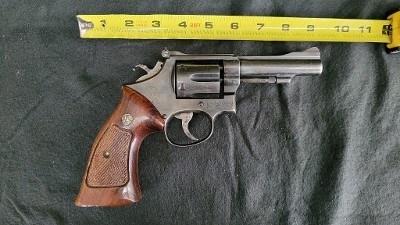 SMITH & WESSON 15-2 .38 S&W - Image 2 of 2