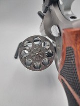 TAURUS 608 .357 MAG - Image 5 of 8
