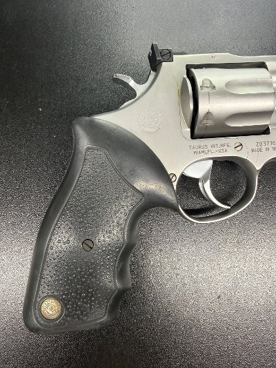 TAURUS 66 357 Mag .357 MAG - Image 11 of 13