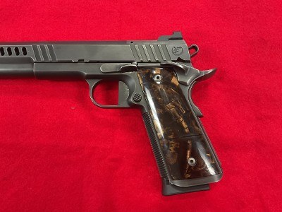 NIGHTHAWK CUSTOM CHAIRMAN 9MM LUGER (9x19 PARA) - Image 4 of 10