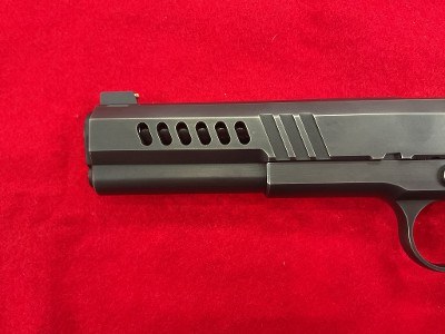 NIGHTHAWK CUSTOM CHAIRMAN 9MM LUGER (9x19 PARA) - Image 2 of 10