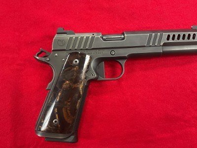 NIGHTHAWK CUSTOM CHAIRMAN 9MM LUGER (9x19 PARA) - Image 8 of 10