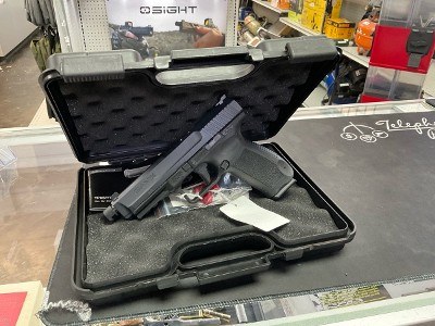 CENTURY ARMS CANIK TP9SF 9MM LUGER (9x19 PARA) - Image 1 of 3