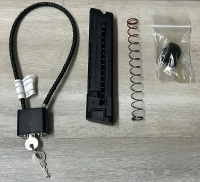SIG SAUER P322 .22 LR - Image 10 of 11