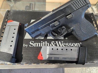 SMITH & WESSON M&P 45 SHIELD .45 ACP - Image 5 of 5
