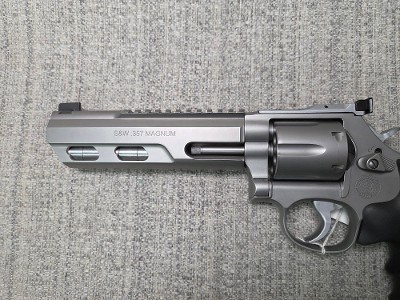 SMITH & WESSON 686 COMPETITOR PERFORMANCE WEIGHTED BARREL .357 MAG - Image 3 of 3
