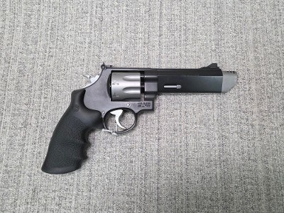 SMITH & WESSON 627 V-COMP PERFORMANCE .357 MAG - Image 1 of 4