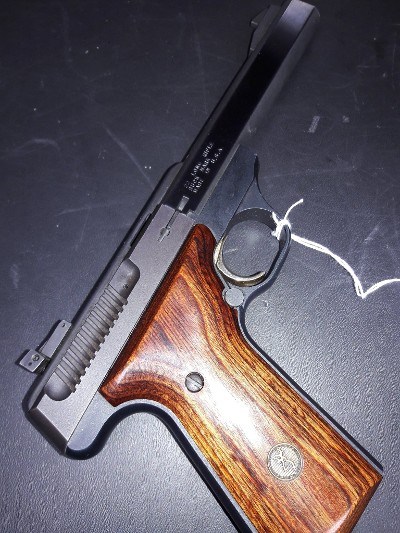 BROWNING BROWNING BUCK MARK PLUS PRACTICAL URX .22 LR - Image 4 of 6