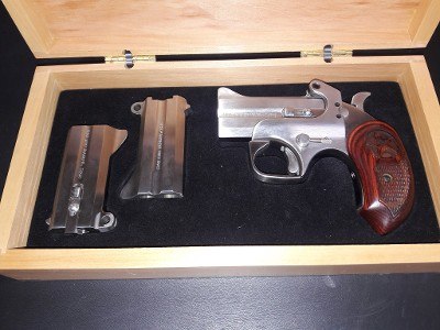 BOND ARMS DEFENDER .45 ACP/.410 GA - Image 6 of 6