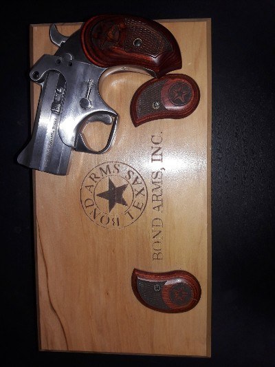 BOND ARMS DEFENDER .45 ACP/.410 GA - Image 3 of 6