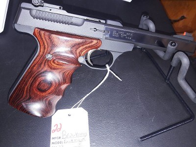 BROWNING BUCKMARK .22 LR - Image 2 of 7