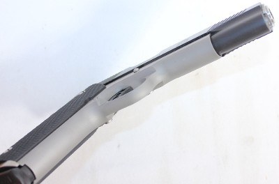 SPRINGFIELD ARMORY SPRINGFIELD ARMORY RONIN 1911 9MM 5" BBL STAINLESS BLUED TWO-TONE W/ 3-MAGS 9MM LUGER (9x19 PARA) - Image 4 of 7