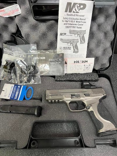 SMITH & WESSON M&P 9 M2.0 METAL BUNDLE 9MM LUGER (9x19 PARA) - Image 10 of 10