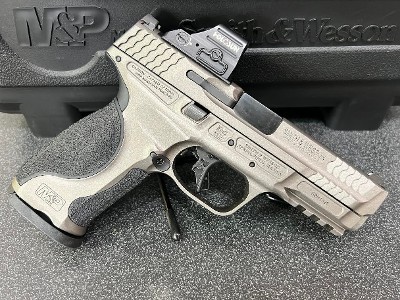 SMITH & WESSON M&P 9 M2.0 METAL BUNDLE 9MM LUGER (9x19 PARA) - Image 4 of 10