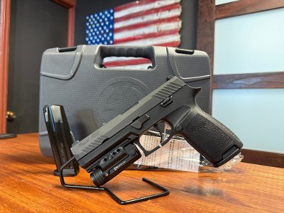 SIG SAUER P320 FULL SIZE 9MM LUGER (9x19 PARA) - Image 1 of 5