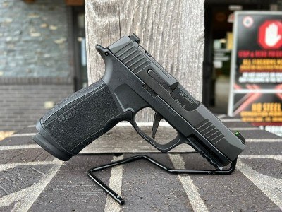SIG SAUER P365 X-MACRO 9MM LUGER (9X19 PARA) - Image 3 of 4