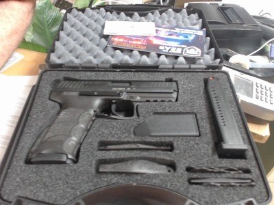 HECKLER & KOCH P30 9MM LUGER (9x19 PARA)