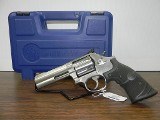 SMITH & WESSON 686-6 .357 MAG - 1 of 5