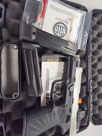 SIG SAUER P320 RXP COMPACT 9MM LUGER (9X19 PARA) - Image 1 of 1