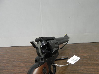 RUGER NEW MODEL BLACKHAWK .357 MAG - Image 3 of 4