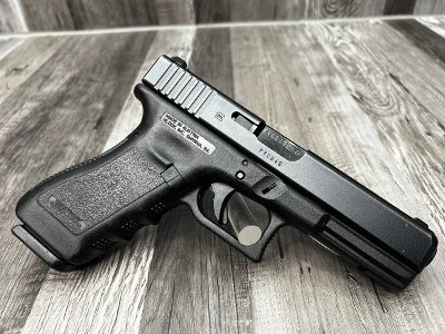 GLOCK 37 GEN 3 .45 GAP - Image 2 of 4