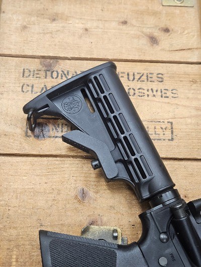 SMITH & WESSON M&P 15 RIFLE 5.56X45MM NATO - Image 8 of 9