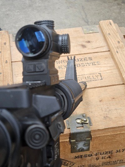 SMITH & WESSON M&P 15 RIFLE 5.56X45MM NATO - Image 6 of 9