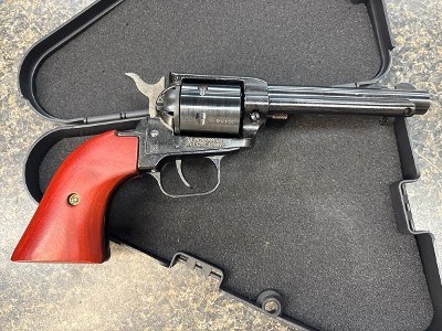 HERITAGE MFG. ROUGH RIDER-22 .22 LR - Image 2 of 3