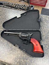 HERITAGE MFG. ROUGH RIDER-22 .22 LR - Image 1 of 3