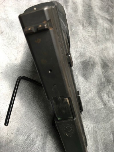 SPRINGFIELD ARMORY XD40 (XD9302) .40 S&W - Image 3 of 7