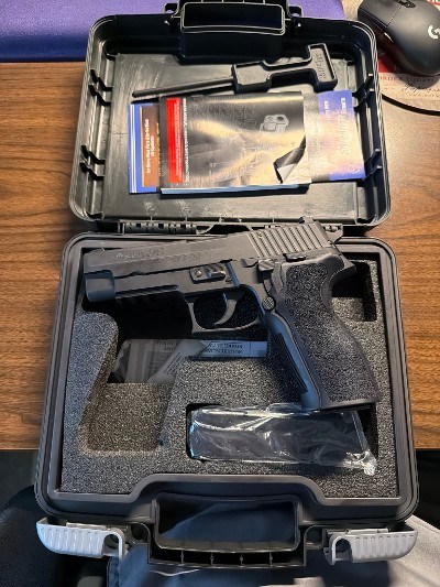 SIG SAUER P226 NITRON 9MM LUGER (9X19 PARA) - Image 2 of 4