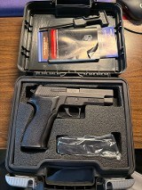 SIG SAUER P226 NITRON 9MM LUGER (9X19 PARA) - Image 1 of 4