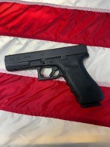 GLOCK 22 .40 S&W - Image 2 of 2