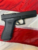 GLOCK 22 .40 S&W - Image 1 of 2