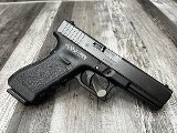 GLOCK 22 GEN 3 40 Smith & Wesson - Image 2 of 3