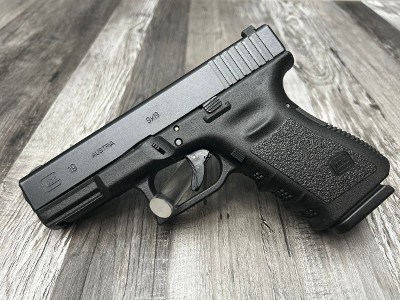 GLOCK 19 GEN 3 9MM LUGER (9x19 PARA) - Image 1 of 4