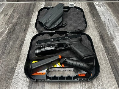 GLOCK 21V 45 ACP (45 Auto) - Image 4 of 4