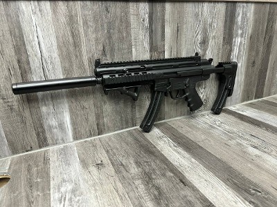 GSG GERMAN SPORT GUNS GSG-16 .22 LR