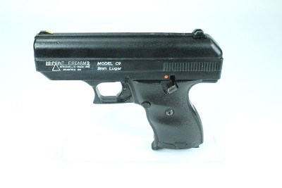 HI-POINT C9 - PISTOL 9MM LUGER (9x19 PARA) - Image 2 of 16