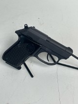 BERETTA 3032 TOMCAT .32 ACP - Image 2 of 10