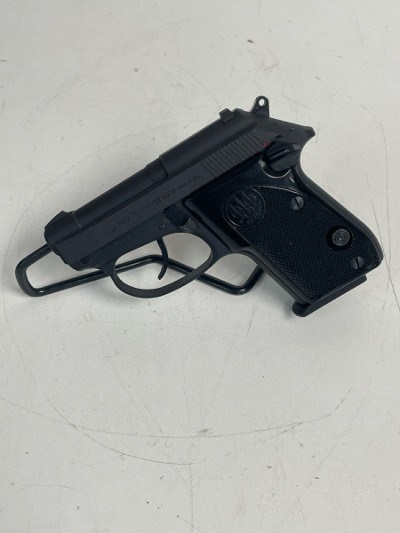 BERETTA 3032 TOMCAT .32 ACP - Image 1 of 10