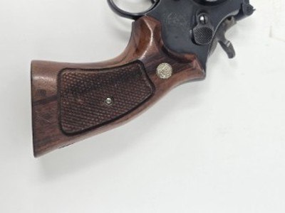 SMITH & WESSON 19 .357 MAG - Image 8 of 12