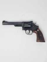 SMITH & WESSON 19 .357 MAG - Image 2 of 12