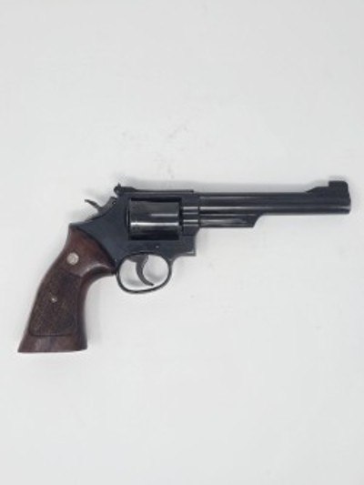 SMITH & WESSON 19 .357 MAG - Image 1 of 12