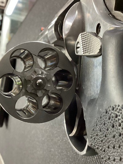 SMITH & WESSON 629-6 .44 MAGNUM - Image 2 of 4