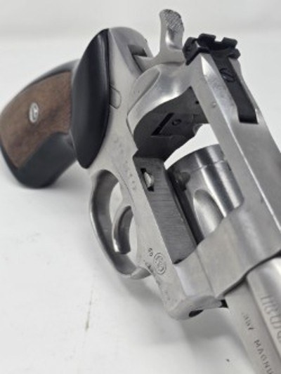 RUGER GP100 .357 MAG - Image 11 of 13