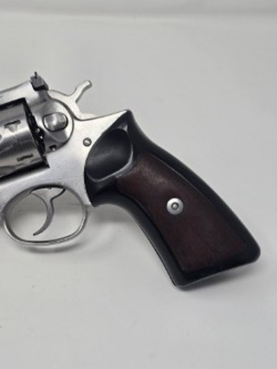 RUGER GP100 .357 MAG - Image 12 of 13