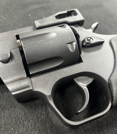 TAURUS RAGING HUNTER .44 MAGNUM - Image 4 of 5